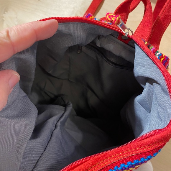 Puro Cuero Backpack (EL) - Picture 9 of 14